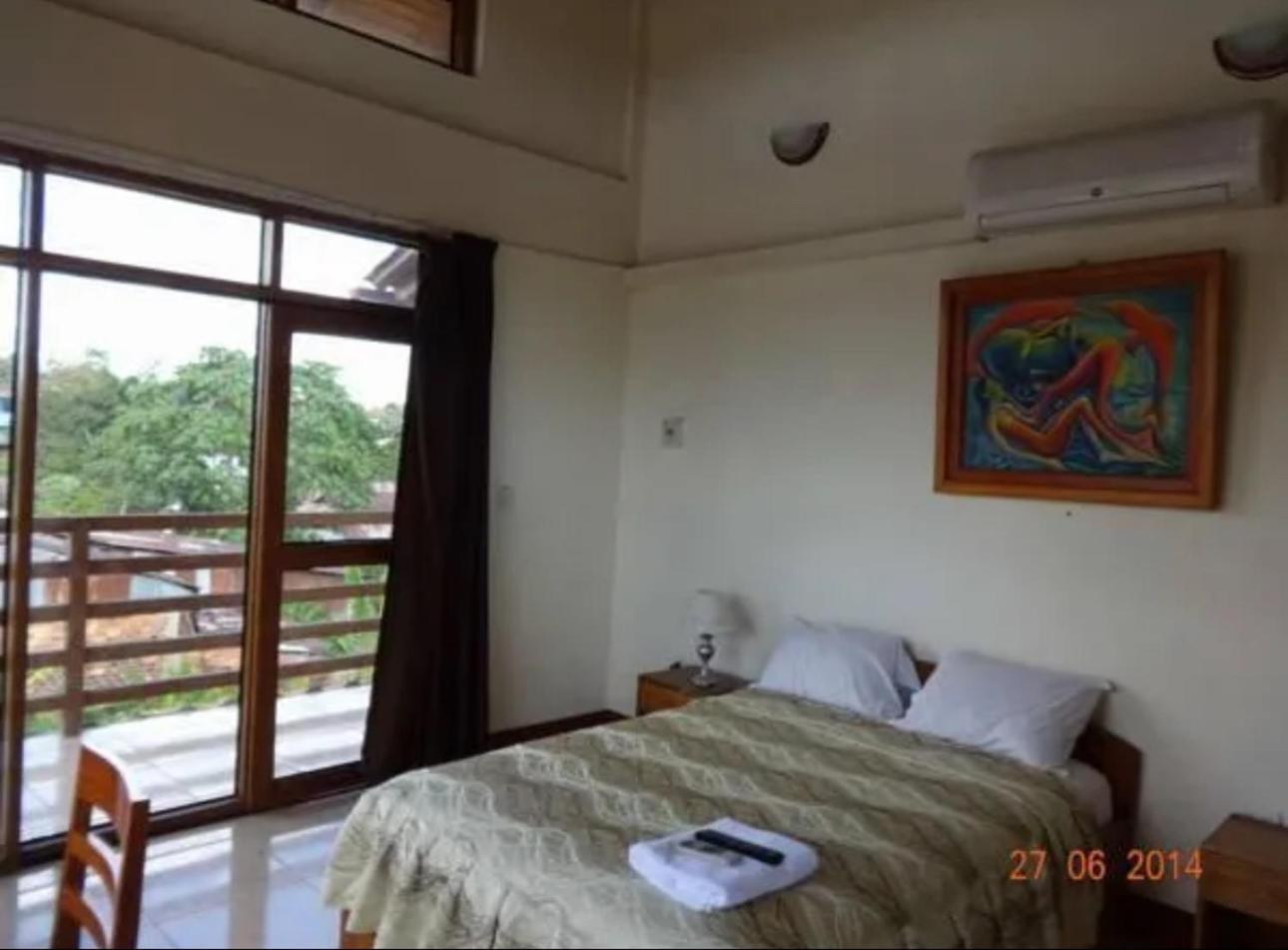 Hostal El Puerto Yurimaguas エクステリア 写真