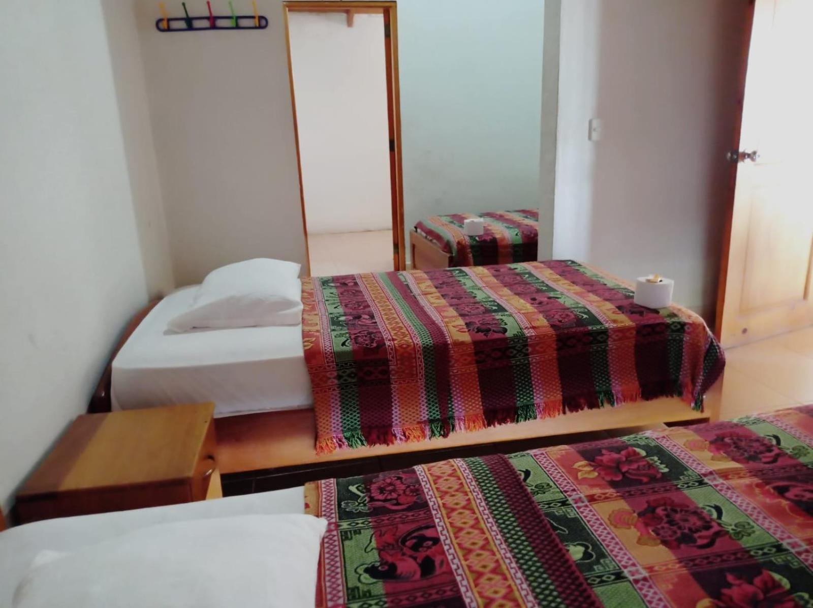 Hostal El Puerto Yurimaguas エクステリア 写真