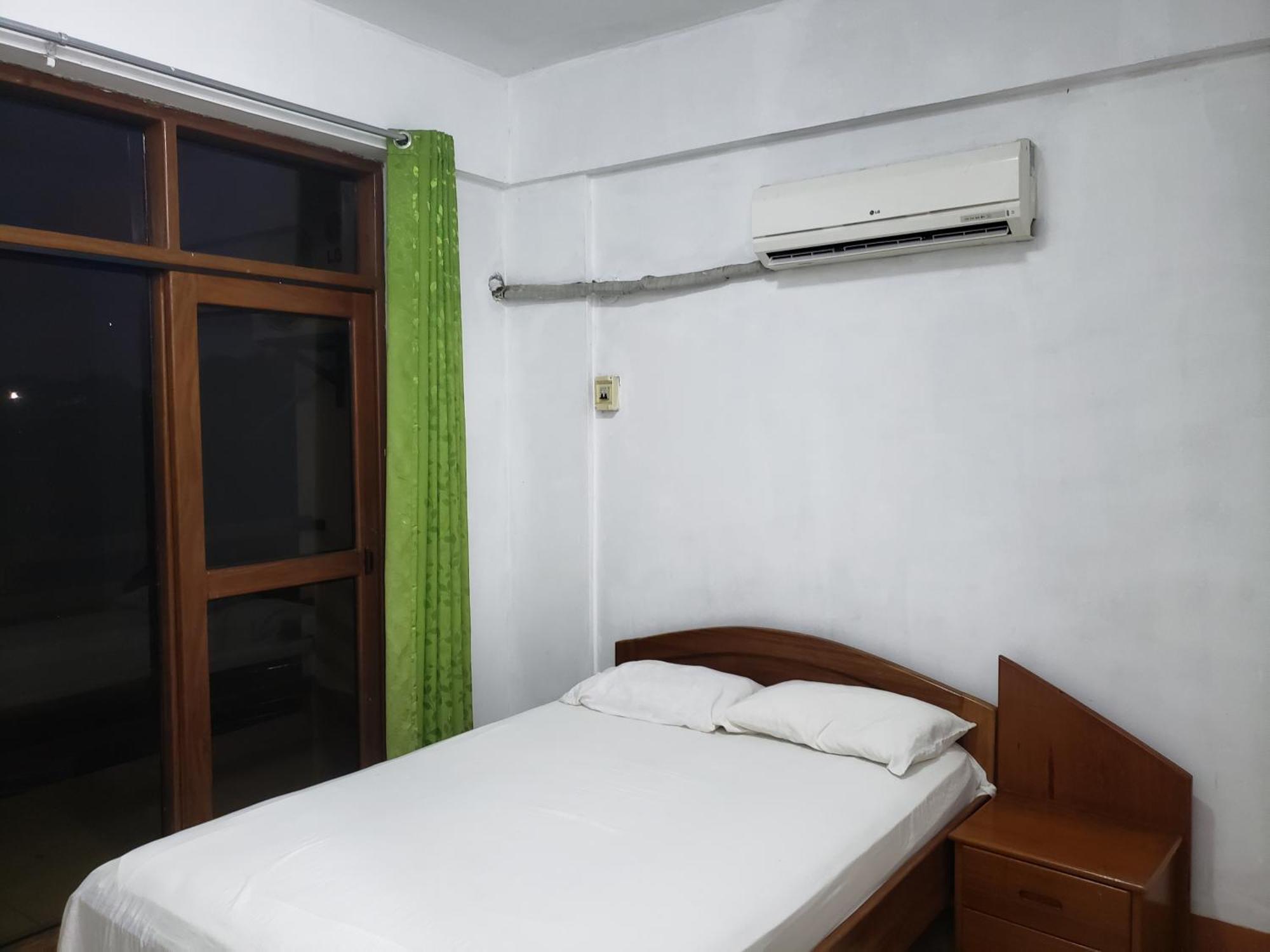 Hostal El Puerto Yurimaguas エクステリア 写真